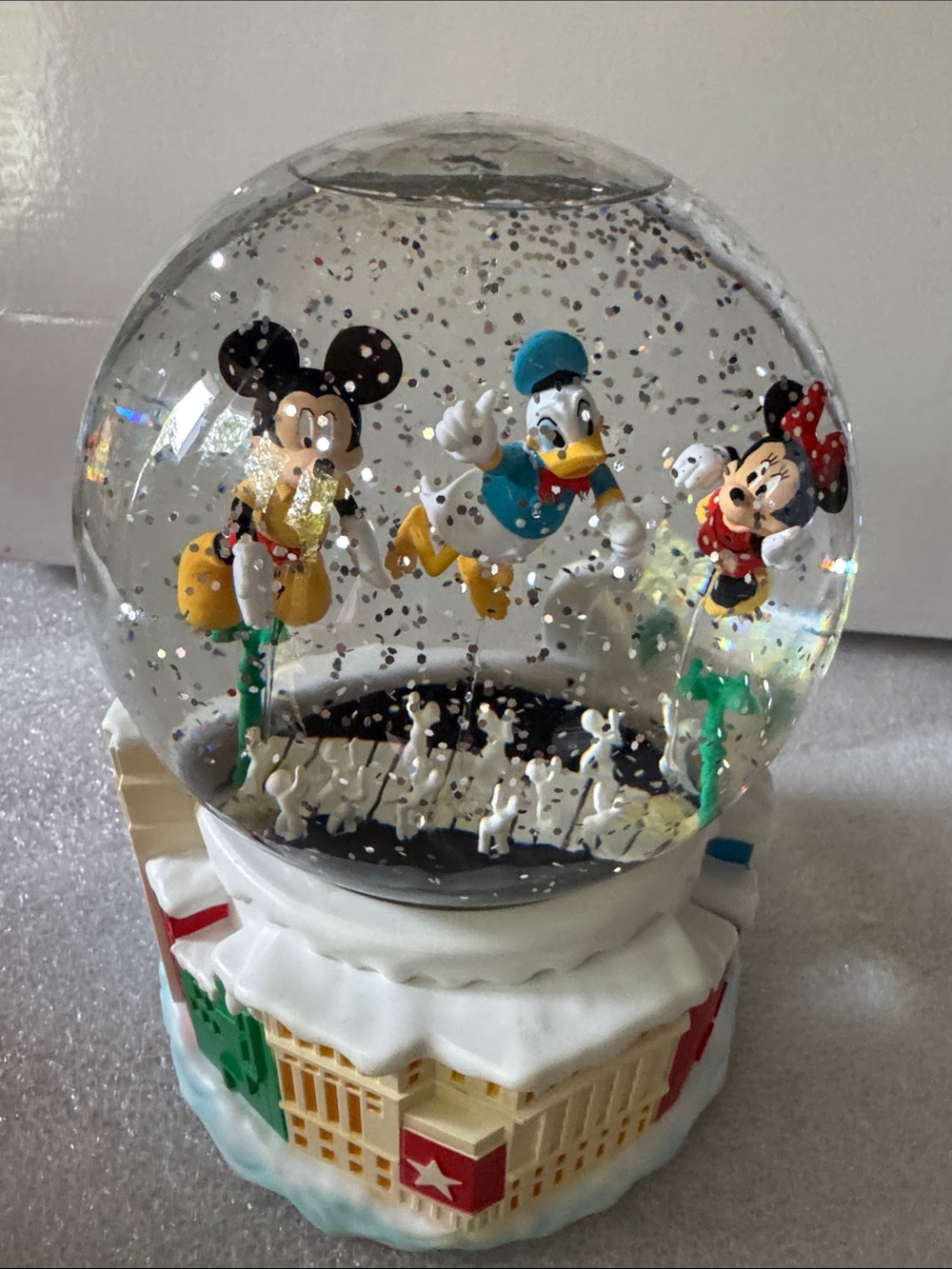 Mickey Mouse & Friends LED Parade Balloon Snow Globe Macy’s Exclusive